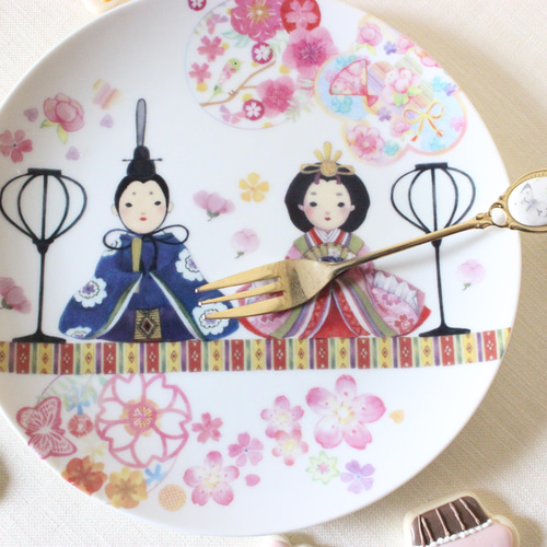 ひなまつり☆おすまし顔のお雛様の19㎝プレート「ポーセラーツ」 中