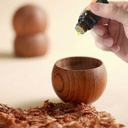 小さい円型  アロマディッシュ アロマウッド アロマディフューザー 木製 2枚目の画像