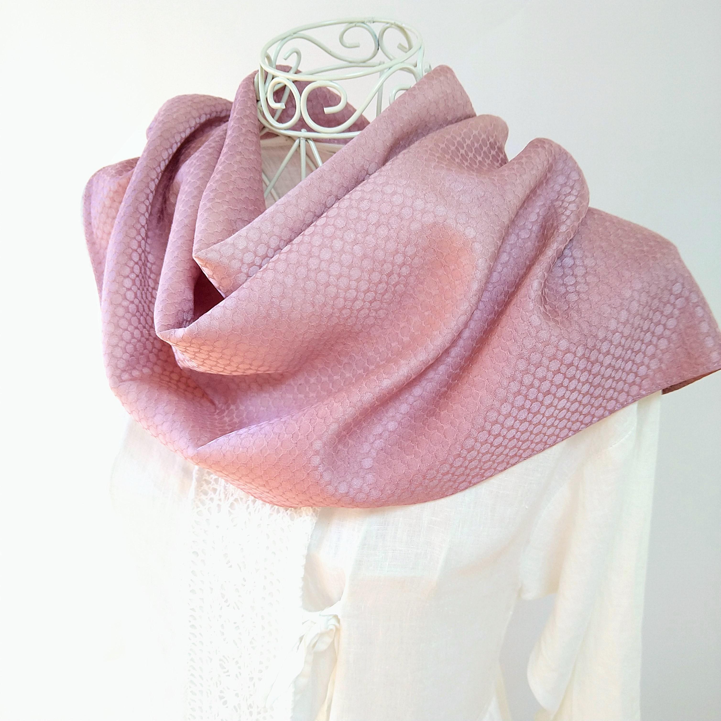 草木染め・ウールとシルク・お肌に優しいなめらかストール