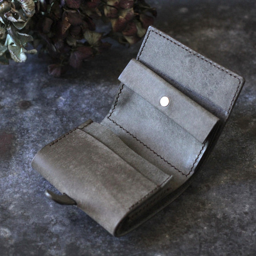 収納力抜群なミニ財布／プエブログレー 二つ折り財布 coci 通販