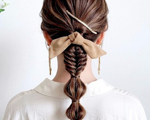 リボン　ヘアゴム♡スエードリボンカーキ×ミンクファー♡ハンドメイド 秋冬 ワイヤーリボン ヘアゴム / ワイヤーポニー スエード ヘアリボン