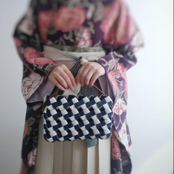 春 大人ミニバッグ  紺コンビ  着物  卒業式 袴 にも素敵なハンドバッグ　レトロ モダン 4枚目の画像