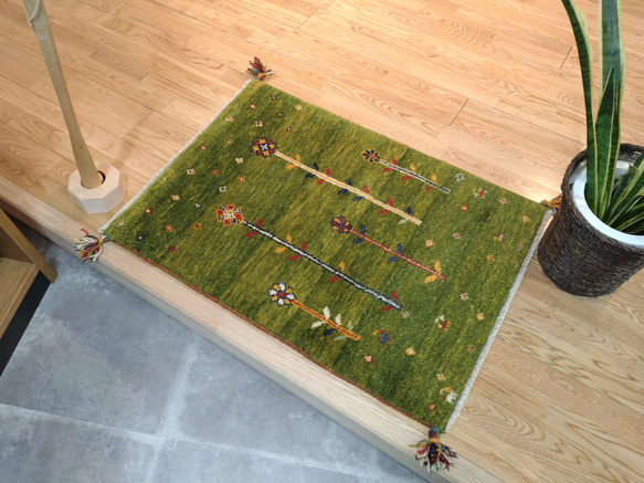 玄関マット　ペルシャギャッベ (ギャベ) カーペット　敷物　アクセントラグ サヤンサヤン ギャッベ ギャベ 玄関マット ペルシャ イラン 約