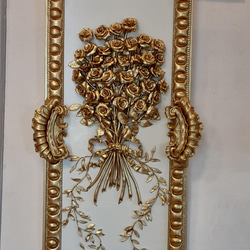 金彩フランスロココ彫刻バラの花束（壁掛けタイプ） 1枚目の画像
