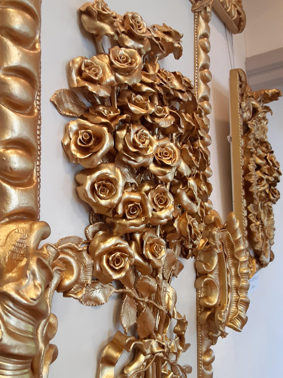 金彩フランスロココ彫刻バラの花束（壁掛けタイプ） 3枚目の画像