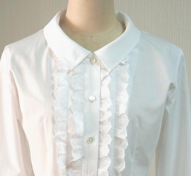 (再販）ショールカラーのフリル付きブラウスC（オフ白）