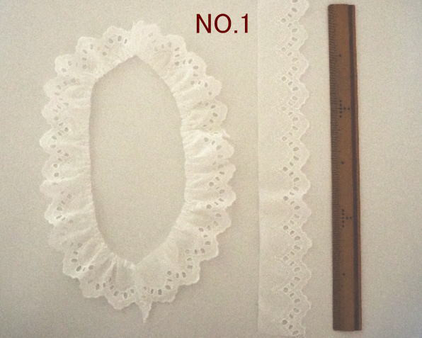 (再販）ショールカラーのフリル付きブラウスC（オフ白）