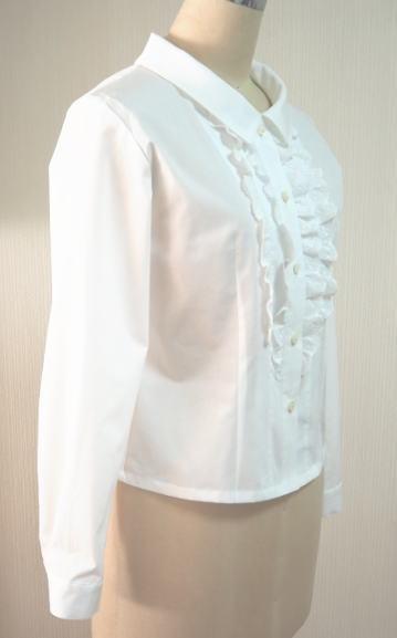 (再販）ショールカラーのフリル付きブラウスC（オフ白）