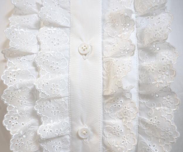 ショールカラーのフリル付きブラウスB（白地）