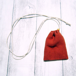 首から下げられる、巾着袋－お守り袋・ストーン入れ☆無地・テラコッタ 3枚目の画像