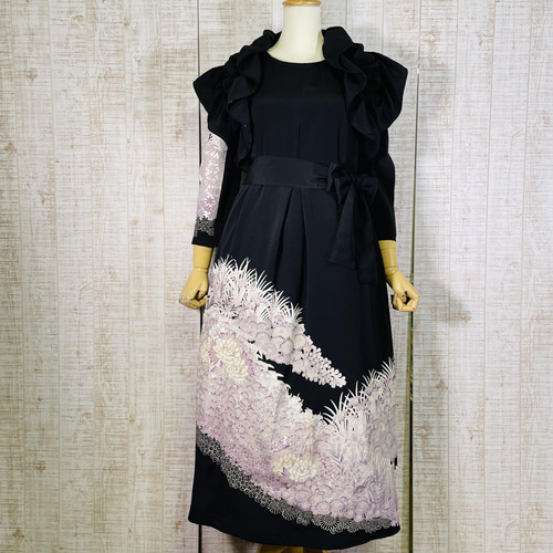上品藤色＊菊・牡丹・梅など刺繍正絹正絹黒留袖ワンピースM