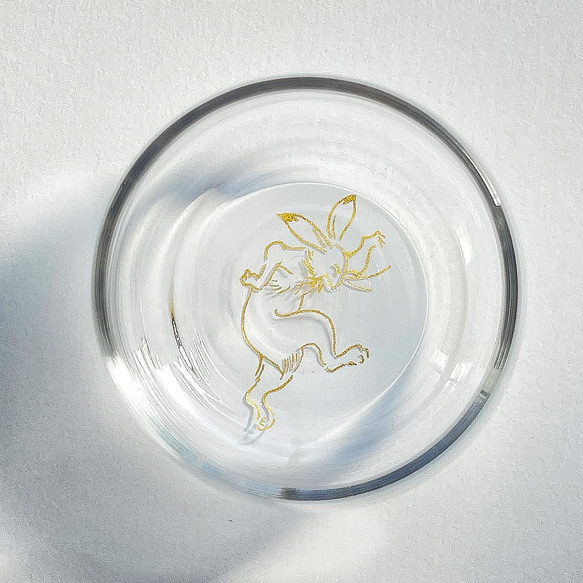 鳥獣戯画 酒器グラスとガラスプレートのちょい呑みセット① 4枚目の画像