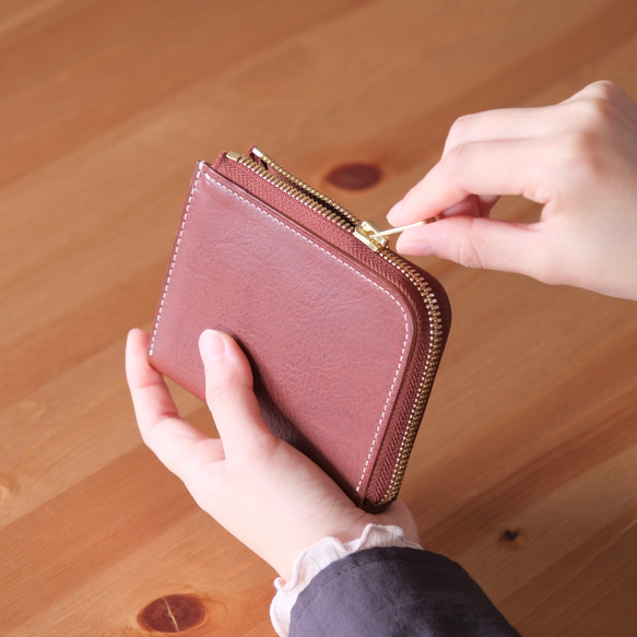L字ファスナーミニ財布 チョコ/ゴールドファスナー　コンパクト&大容量 