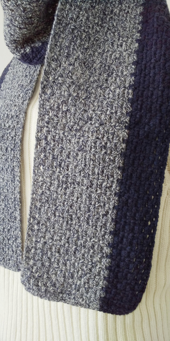 ふわり 手編みのマフラー　　上質素材　柔らか　空気を含む糸　男女兼用　ペア　バレンタイン　ウール　メンズ　レディース 5枚目の画像