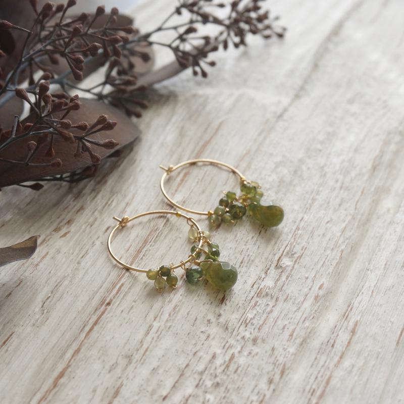 アゲートとトルマリンのふさフープピアス（PE-155 オリーブ)