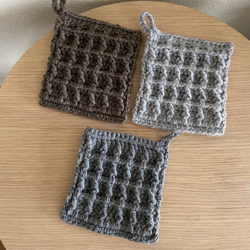 ハンドメイド エコたわし アクリルたわし スクエア 3個セット その他