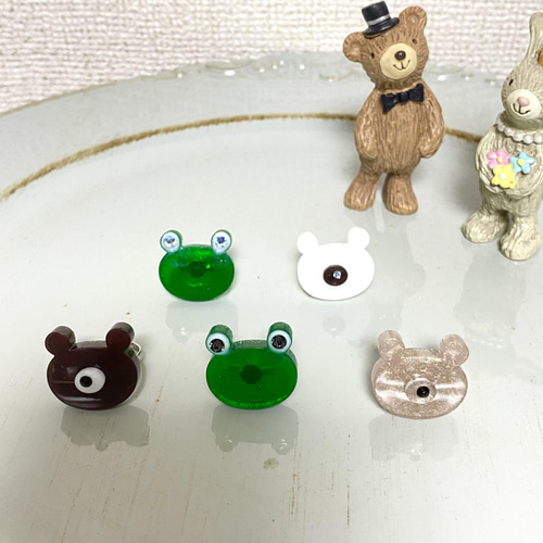レジン くまくんとかえるちゃんの指輪 指輪・リング la-pua 通販