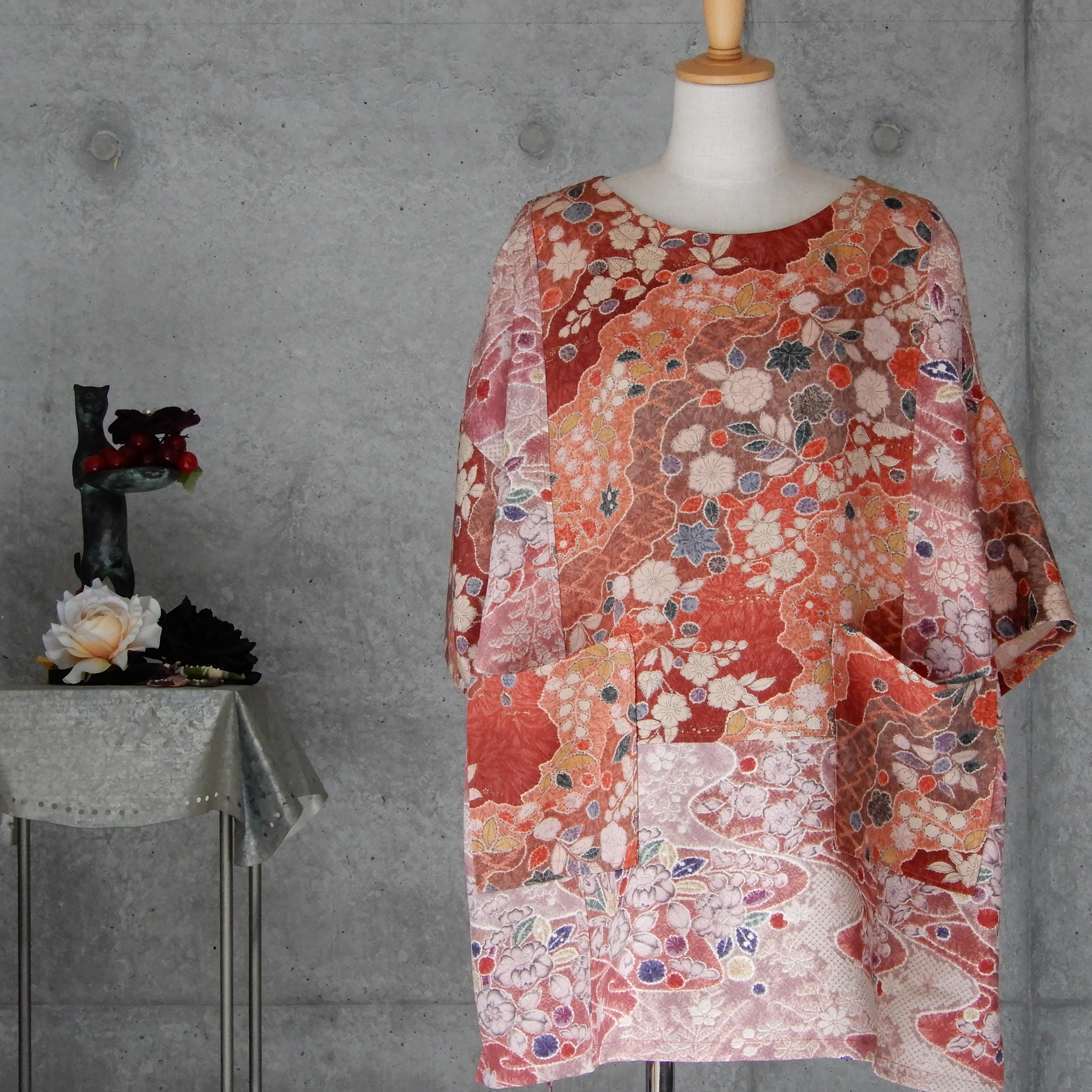 220　手染め大輔　着物リメイク　辻ヶ花　縮緬　チュニック　L〜フリーサイズ 220 手染め大輔 着物リメイク 辻ヶ花 縮緬 チュニック L