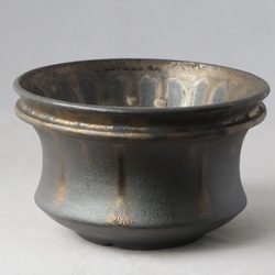 Kinguro Crater Pot（植木鉢） 一輪挿し・花瓶・花器 Usagi.c.l 通販