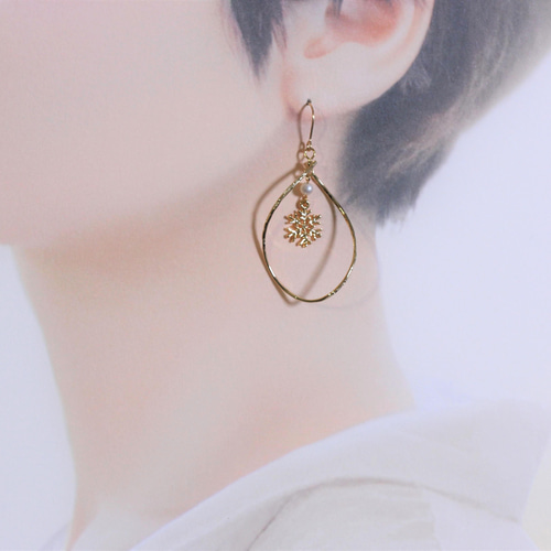 Creema限定 ポイントアップ】14kgf＊冬景色＊雪の結晶と雫型フープ