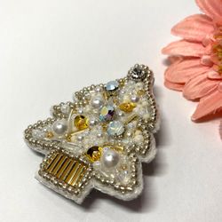 ビーズ刺繍ブローチ クリスマスツリー1 ブローチ Mayu 通販 ビーズ刺繍ブローチ クリスマスツリー1 ブローチ Mayu 通販