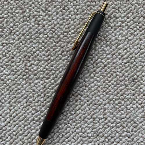 老紅木 ボールペンorシャーペン 木軸 ペン・筆記用具 キツツキ 老紅木 ボールペンorシャーペン 木軸 ペン・筆記用具 キツツキ