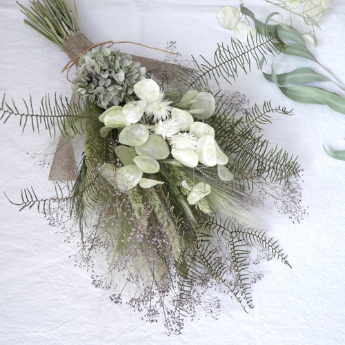 ルナリアのドライフラワースワッグ45センチ 〜輝きのある1年に  