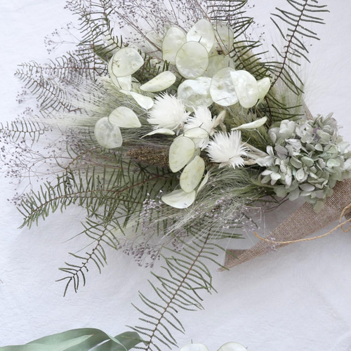 ルナリアのドライフラワースワッグ45センチ 〜輝きのある1年に