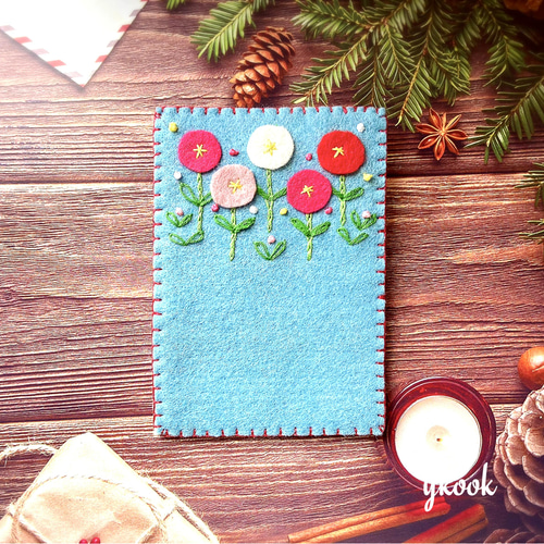 フェルト刺繍 お花が可愛い園章台（名札台・ネームプレート） 名前