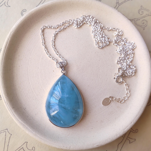 アクアマリンの大粒ペンダント ネックレス・ペンダント Momo 通販