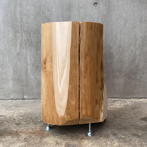 ヒノキの切り株の置物 (何面かカット) スツール 丸太 椅子 オブジェ