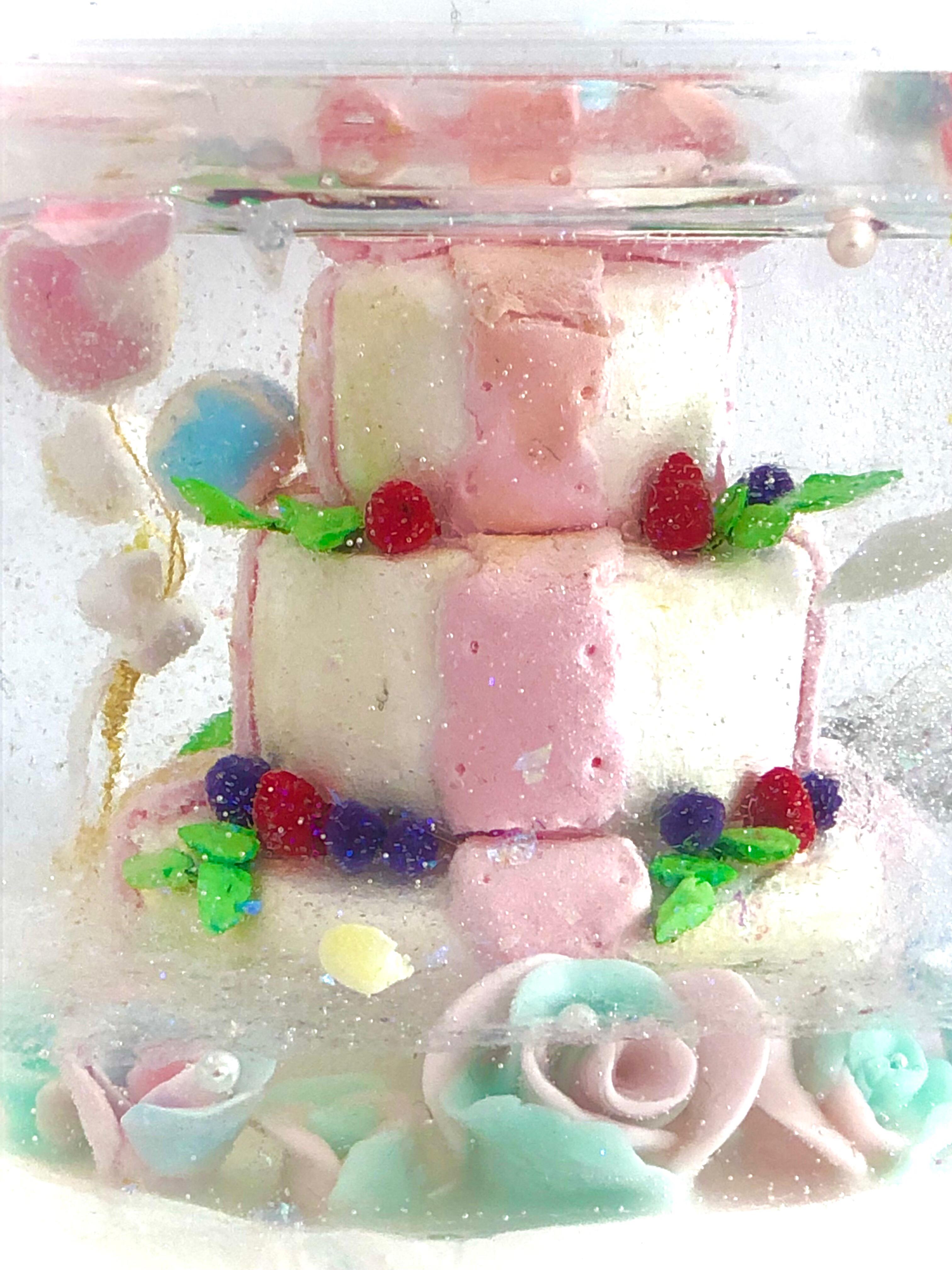 【受注製作】レジン　ウエディング贈り物に〜ウエディングケーキ置物〜