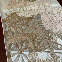豪華刺繍　正絹テーブルセンター　帯リメイク　お正月　プレゼント198 3枚目の画像