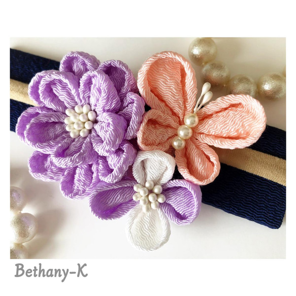 ◆ミニブーケのような髪飾り(下がりなし)◆白藤×桜×白色のつまみ細工_BETHANY- KベサニK製作所 8枚目の画像