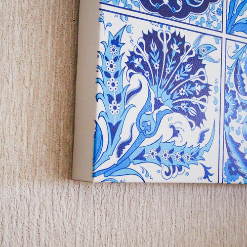 タイルの魅力とアートの融合/トルコ・タイルキャンバスアート絵画