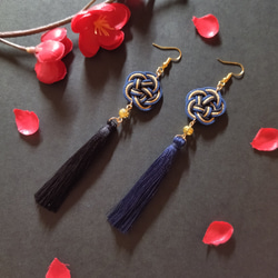 ☆❤️ ピアス　水引　桜　イヤリング　和装　　タッセル　着物 梅結びとタッセルのピアス(イヤリング)(色オーダー可)【梅【水引【卒業