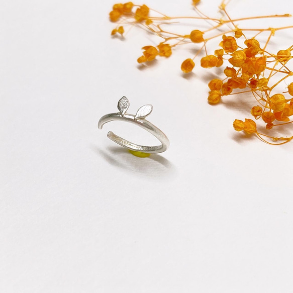 うさみみ純銀イヤーカフ◇片耳用 シンプル イヤカフ ピュアシルバー ミニサイズ 小さめ 動物 アニマル 2枚目の画像