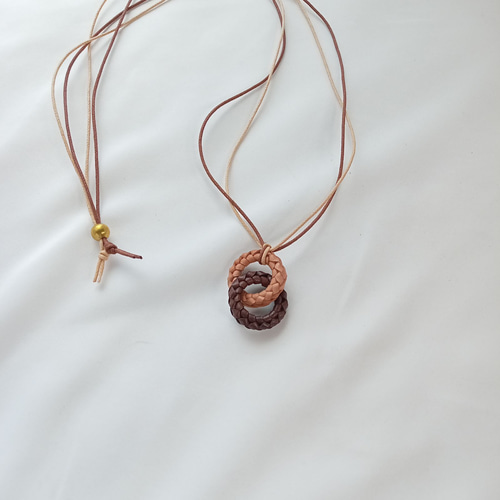 革レース編みリングネックレス 無染色×茶 ヌメ革 ネックレス