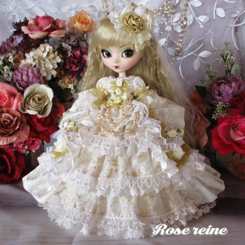 マリーアントワネット 高貴な王妃のアンティーク調ボリュームフリル