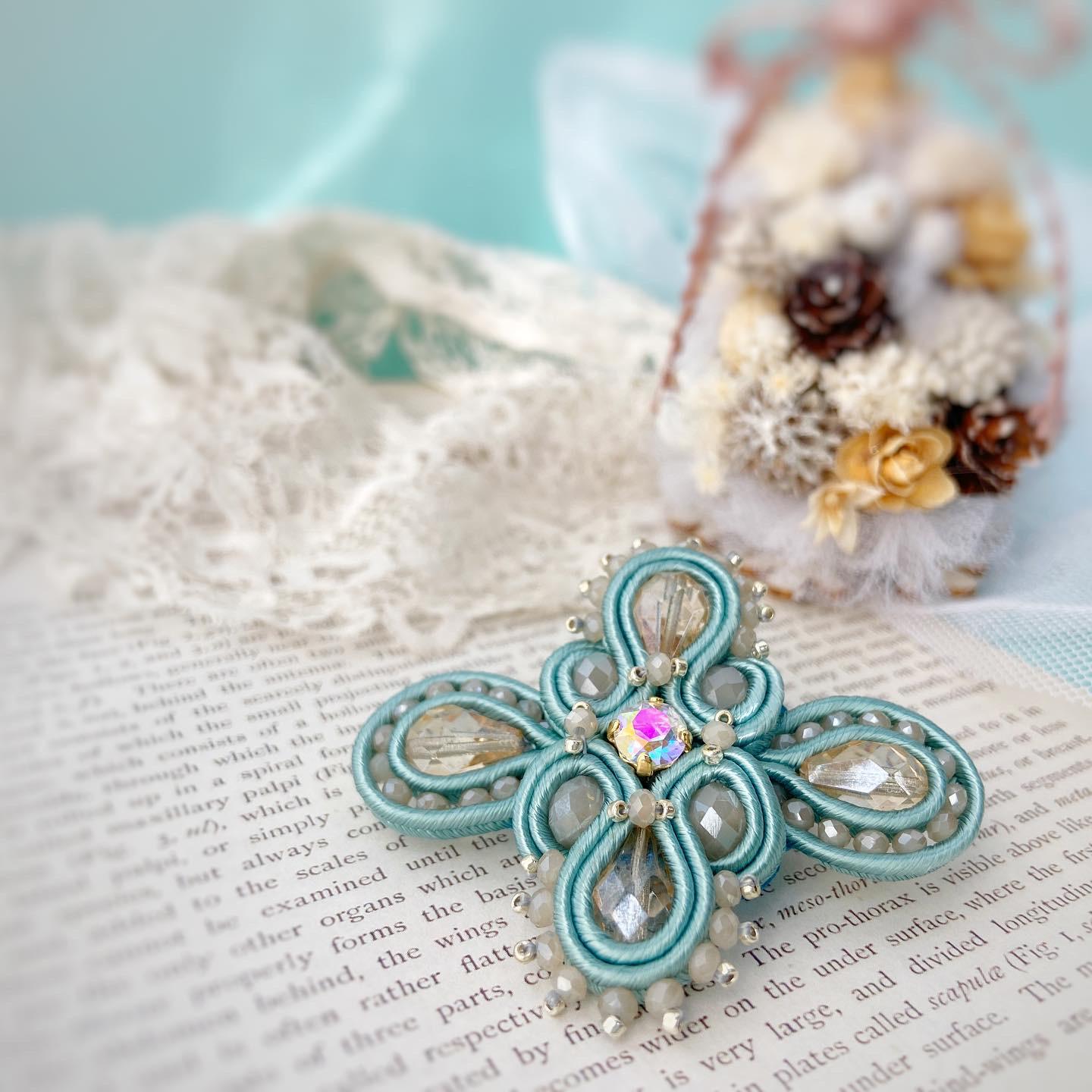 ソウタシエ　ポラリス〜星のブローチ〜