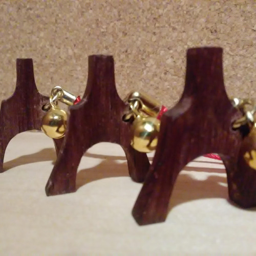 木製 円筒形鼓 ストラップ付き 木製 円筒形鼓 ストラップ付き Amazon | 木のおもちゃ 知育玩具 太鼓