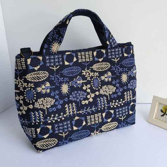 SALE 点と線模様製作所 yasou 2wayパニーニ風 刺繍生地 ショルダー 