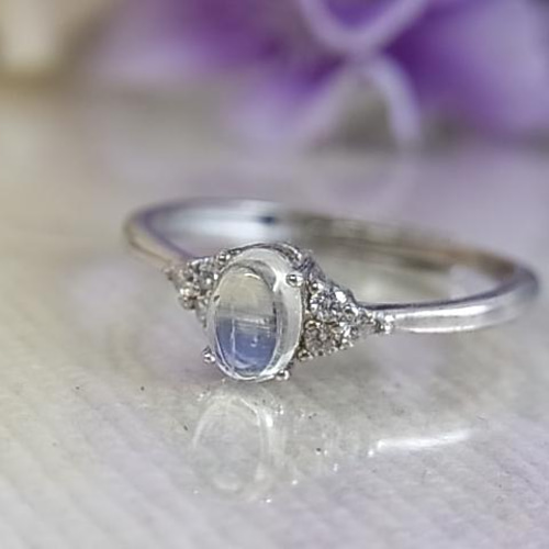 ムーンストーンの指輪！綺麗！フリーサイズ！ 楽天市場】ムーンストーン リング フリーサイズ S925 金属