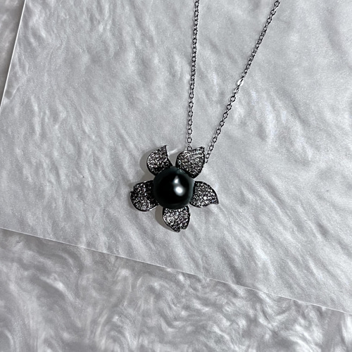 タヒチ黒蝶真珠シルバーネックレス ブラックパールの花ペンダント 刻印 