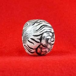 [訂購再次上架] Zodiac Daruma White Tiger“Kitora”（Kitora）*限量版 第7張的照片