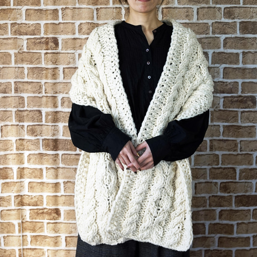 完売】ローゲージウール・ボリュームマフラー（NP-3924-白）・ペルー