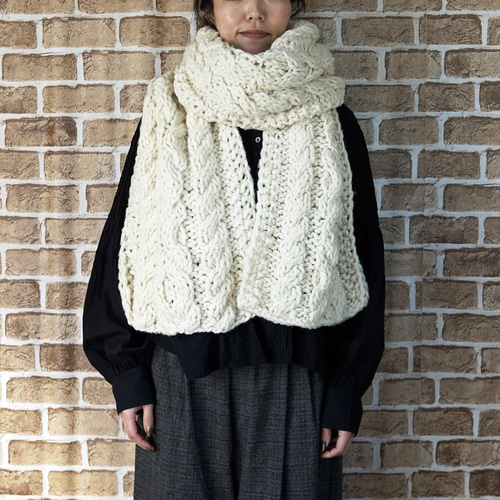 完売】ローゲージウール・ボリュームマフラー（NP-3924-白）・ペルー