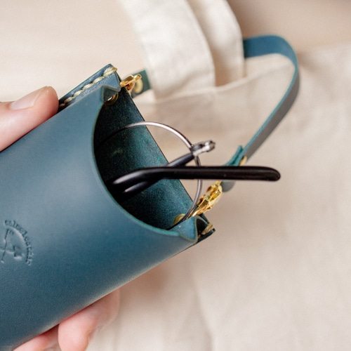 新品 未開封 廃盤　ファミリア メガネケース familiar ファミリア メガネケース 眼鏡ケース - メルカリ