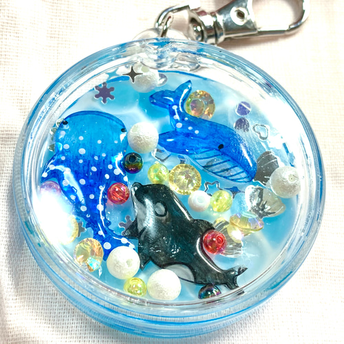 ☆シャカシャカキーホルダー ジンベイザメ クジラ シャチ 金魚