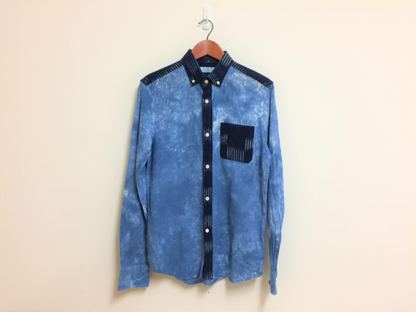 &lt;Tsumugi Lab&gt; 樣品銷售 Bingo Fushiori x Chita 棉質鈕扣襯衫，常規靛藍點染 第1張的照片
